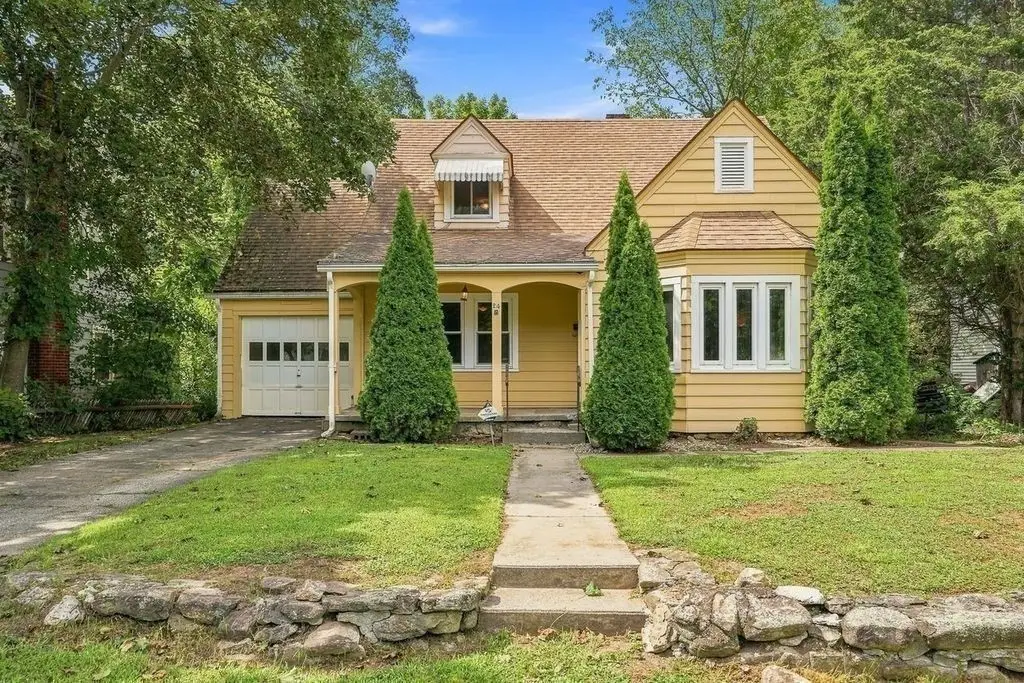 24 Litchfield Avenue, Southbridge, MA 01550 - #1