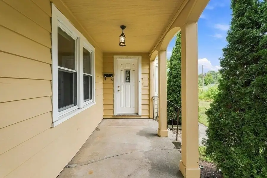24 Litchfield Avenue, Southbridge, MA 01550 - #3