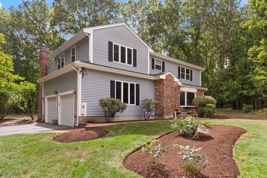 14 Fox Hollow Ln, Sharon, MA 02067 - #2