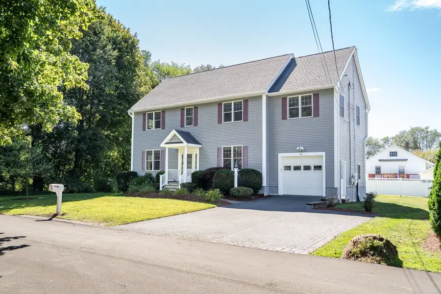 39 Arcola St, Lexington, MA 02420 - #2