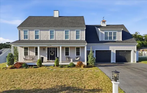6 Karas Way, Plymouth, MA 02360