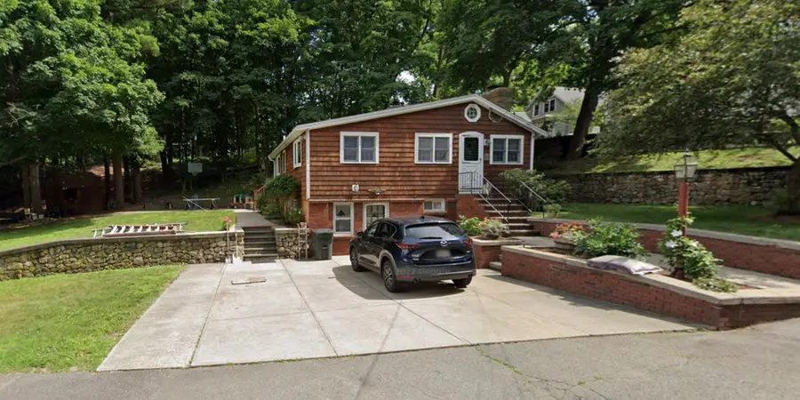 5 Mansion Rd, Wayland, MA 01778 - #2