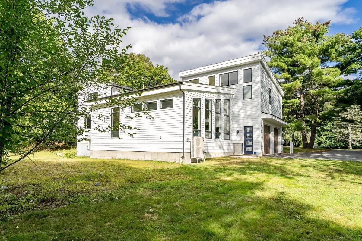 1 Maureen Rd, Lexington, MA 02420 - #1