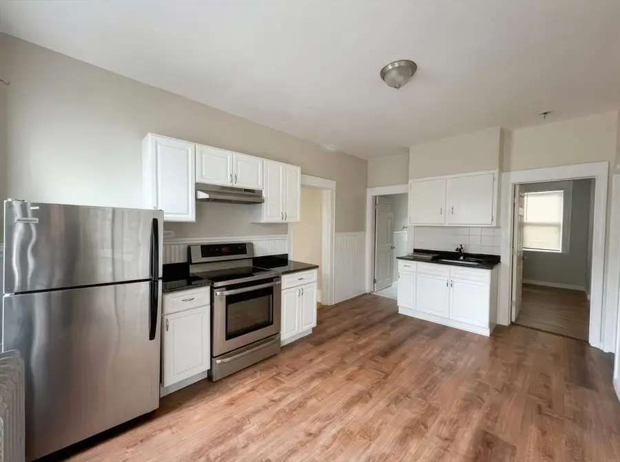 2 Haviland St, Worcester, MA 01602 - #2
