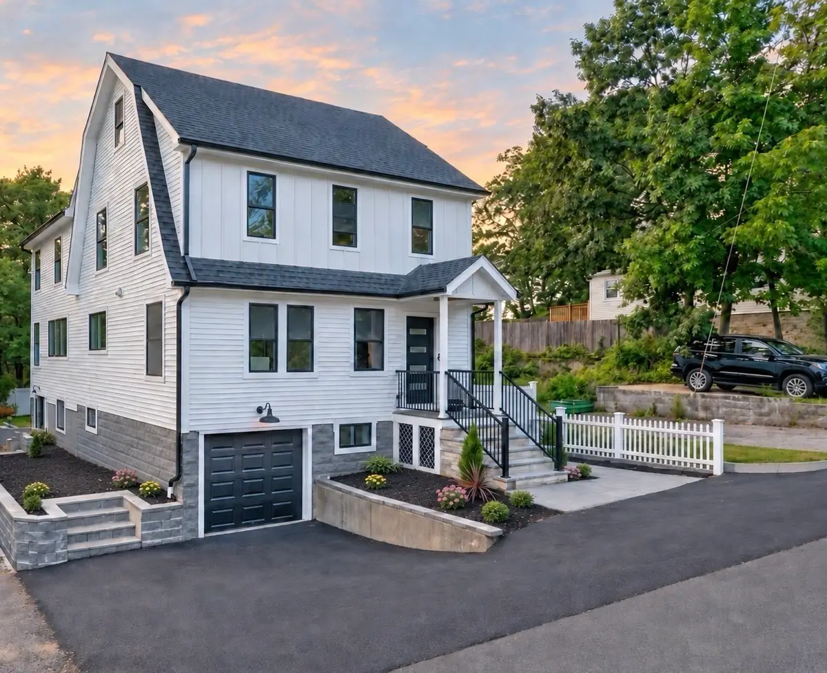 8 Guild St, Medford, MA 02155 - #1