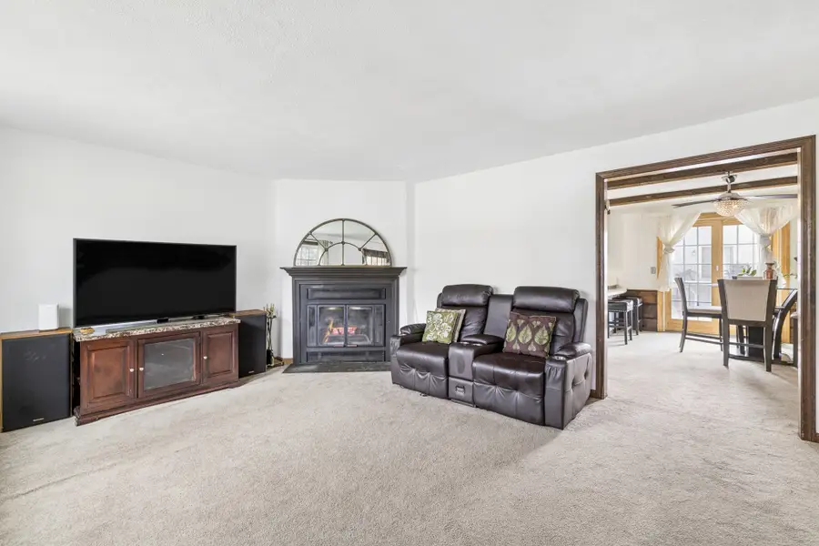47 Prescott Dr #47, North Chelmsford, MA 01863 - #2