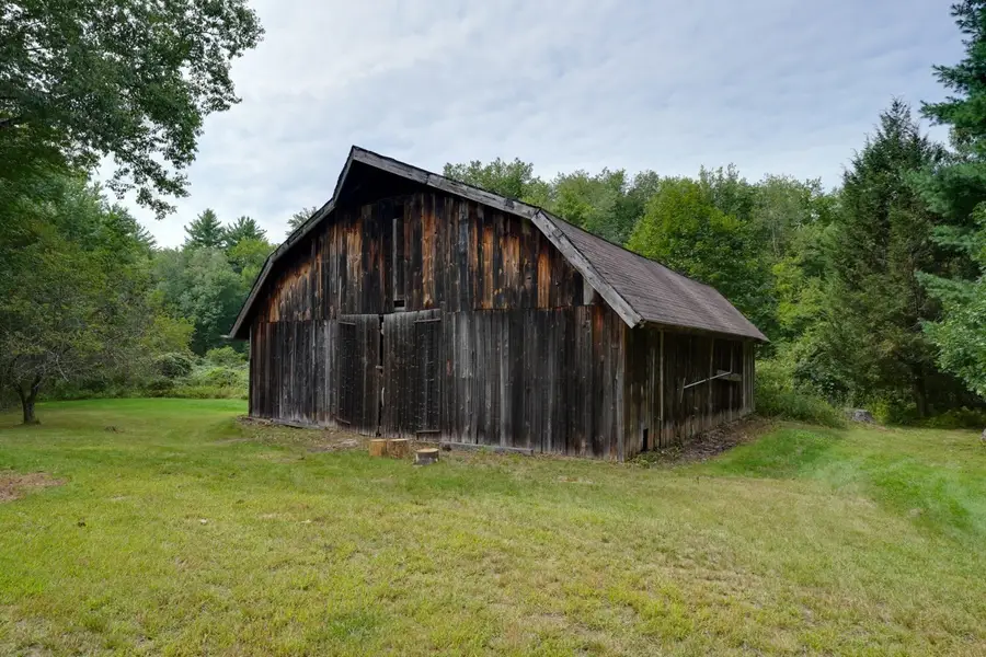 801 Winter St, Holliston, MA 01746 - #2