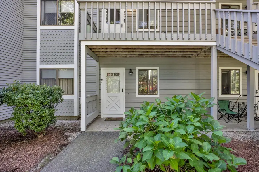 104 Eaton Ln #104, Brewster, MA 02631 - #3