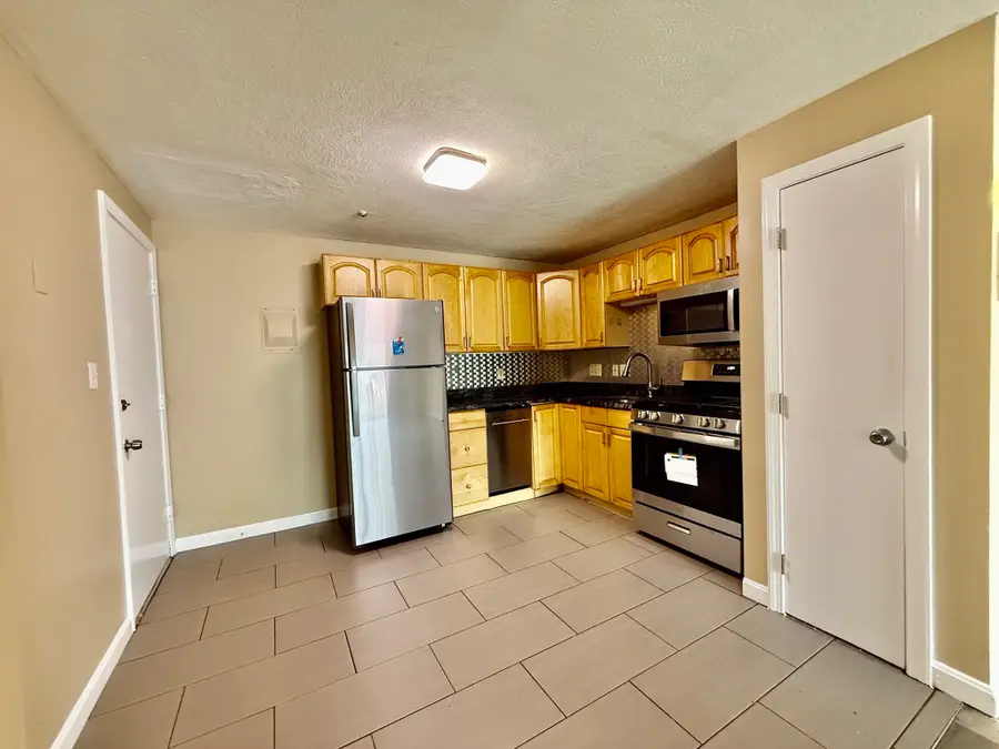 5 Kenmar Drive #7, Billerica, MA 01821 - #3