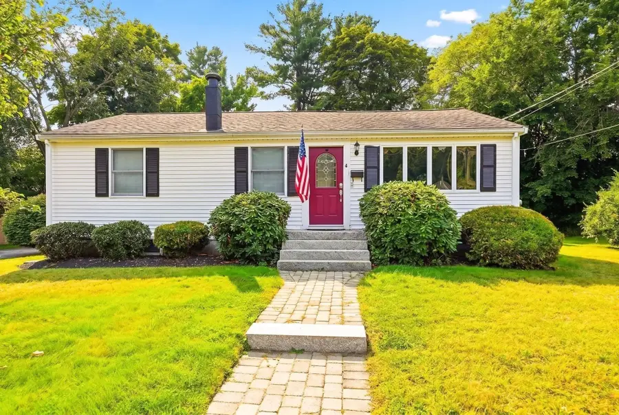 4 Orchard Dr, North Reading, MA 01864 - #2