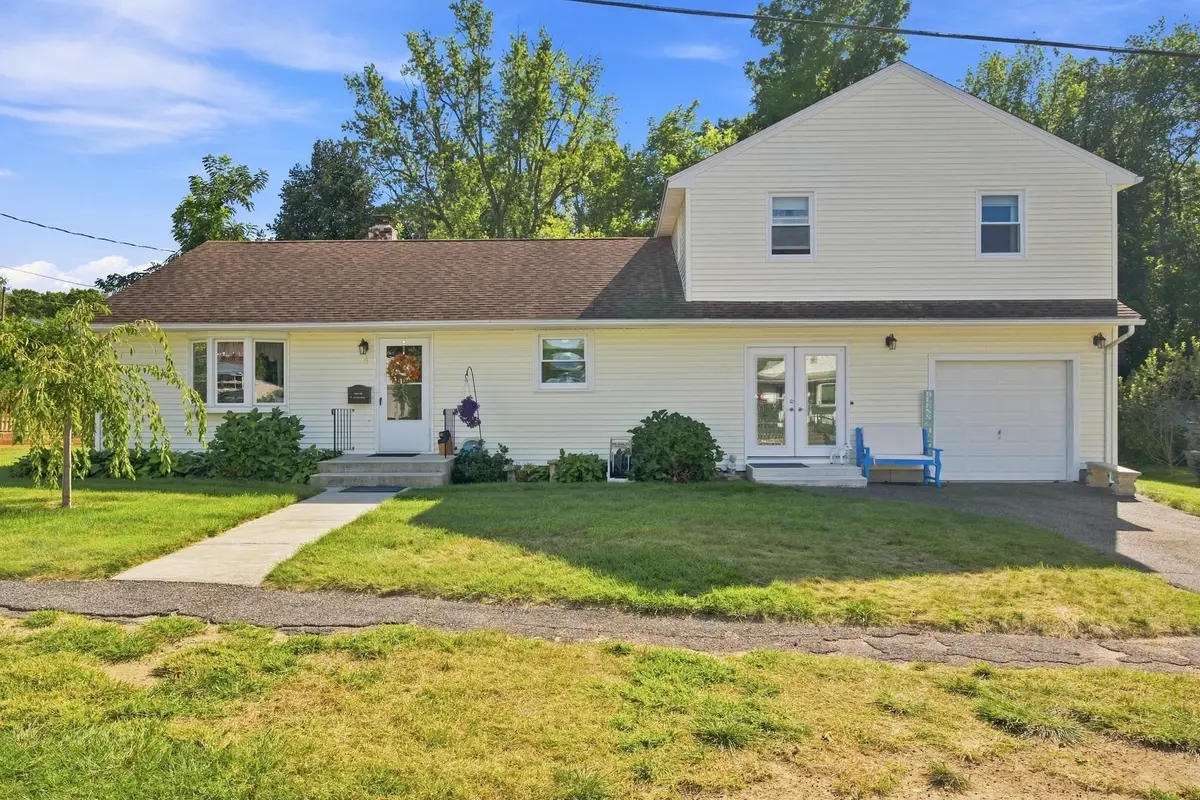 4 Rita Circle, South Hadley, MA 01075 - #1