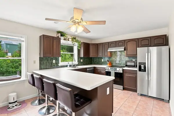 91-R Chase Avenue #3, Webster, MA 01570