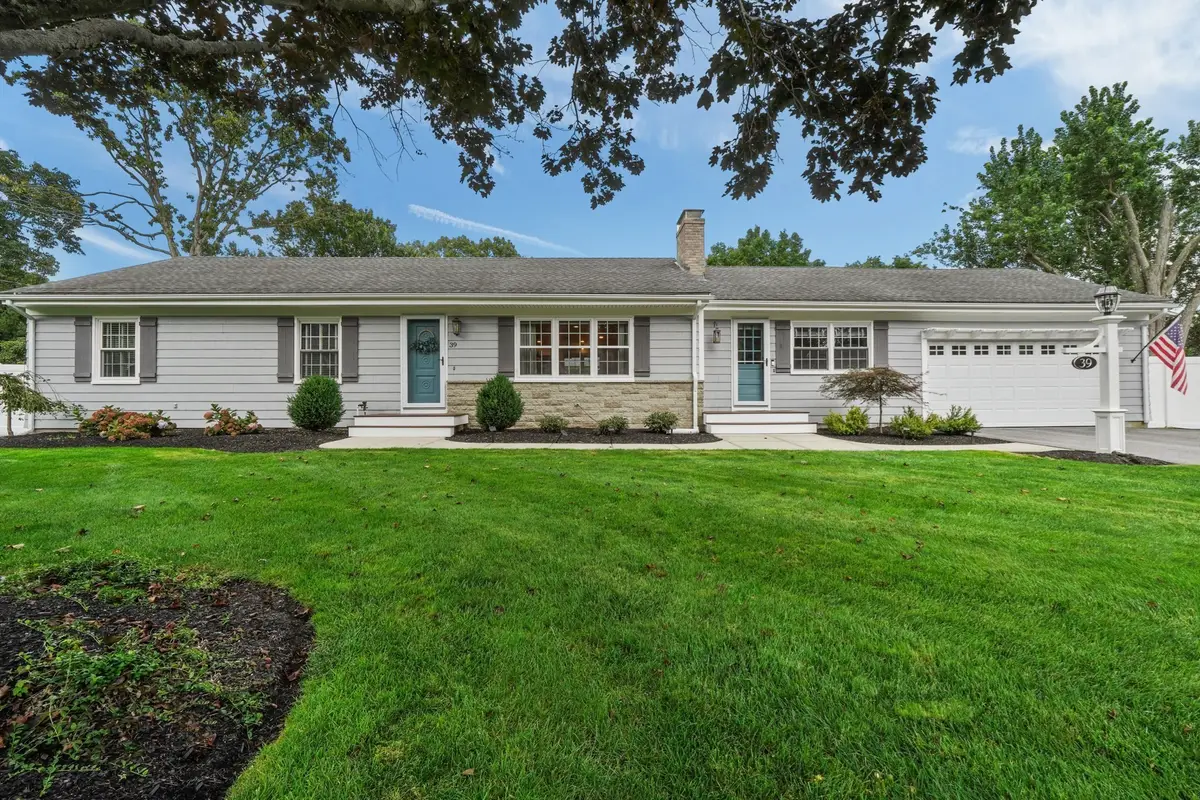 39 Rolling Acres, Cumberland, RI 02864 - #1