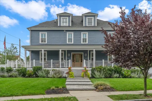 74-76 Butler Rd, Quincy, MA 02169