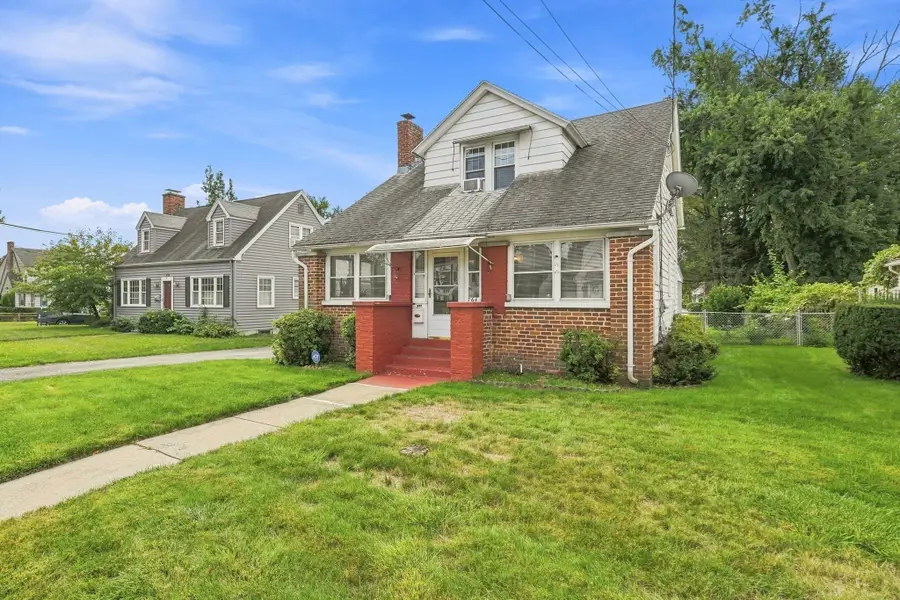 764 Allen St, Springfield, MA 01118 - #3