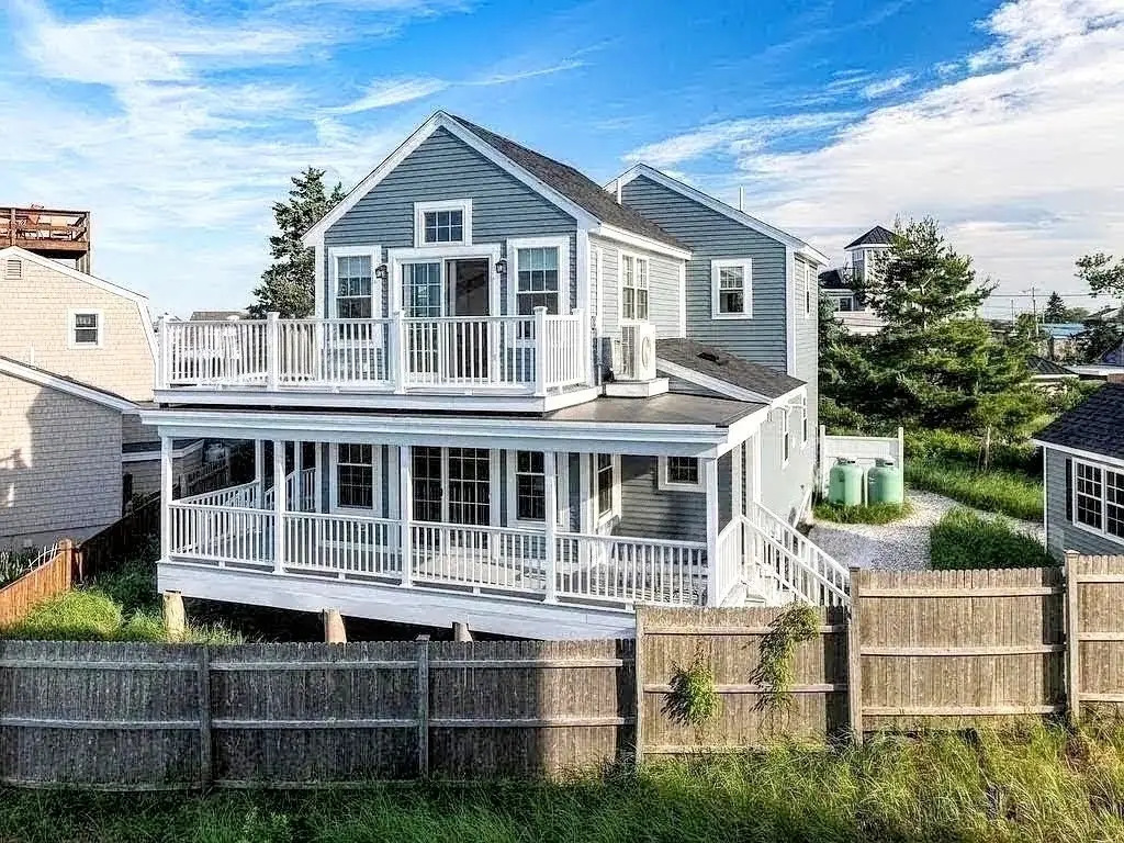 7 Louise St., Newburyport, MA 01950 - #1