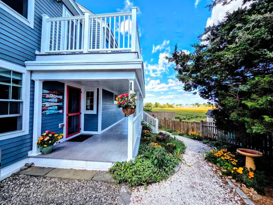 7 Louise St., Newburyport, MA 01950 - #2