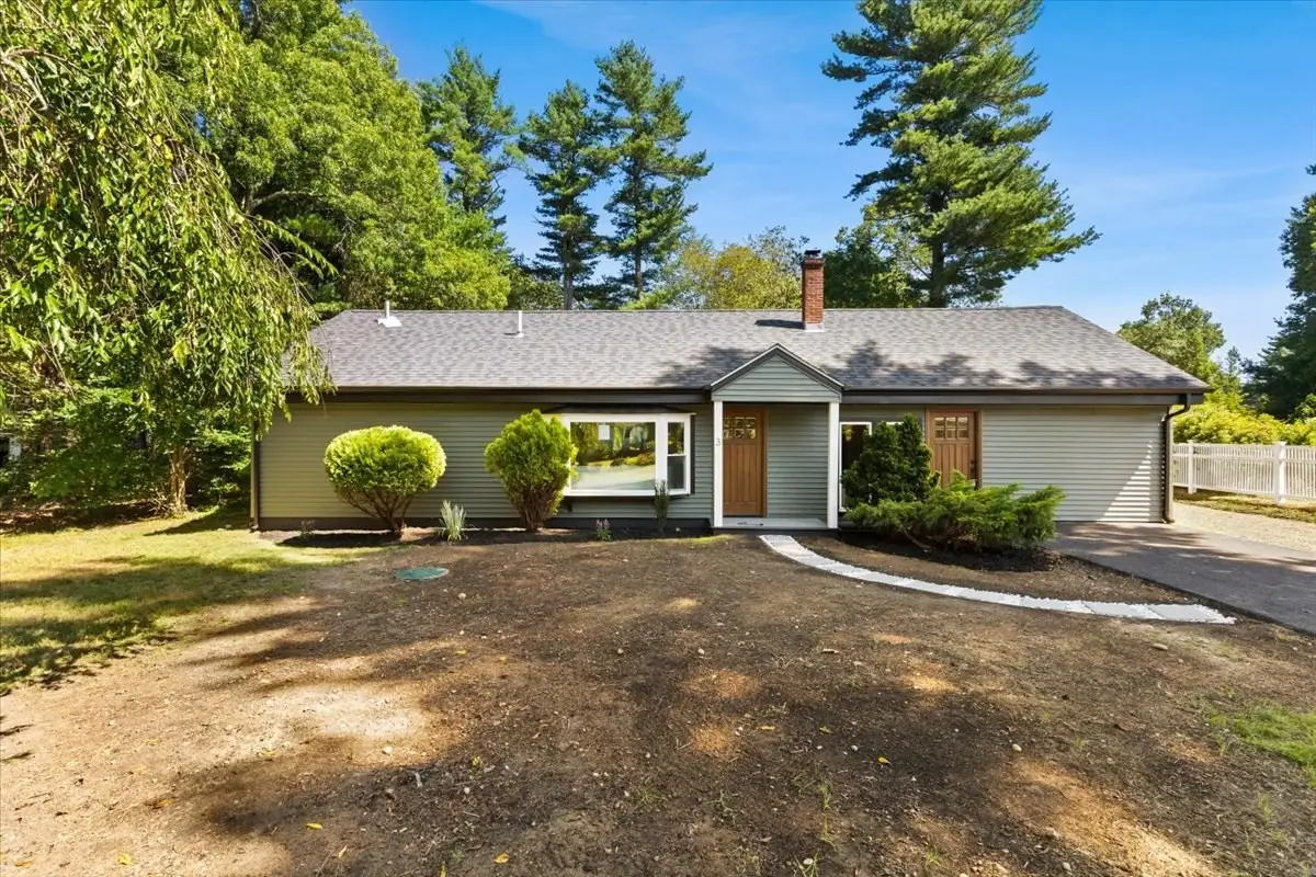 3 Abraham Ave, East Freetown, MA 02717 - #1