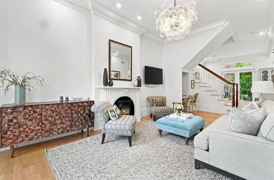 44 Rutland Sq #2, Boston, MA 02118 - #2