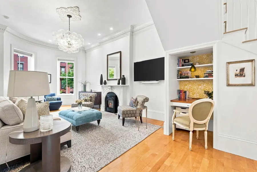 44 Rutland Sq #2, Boston, MA 02118 - #3