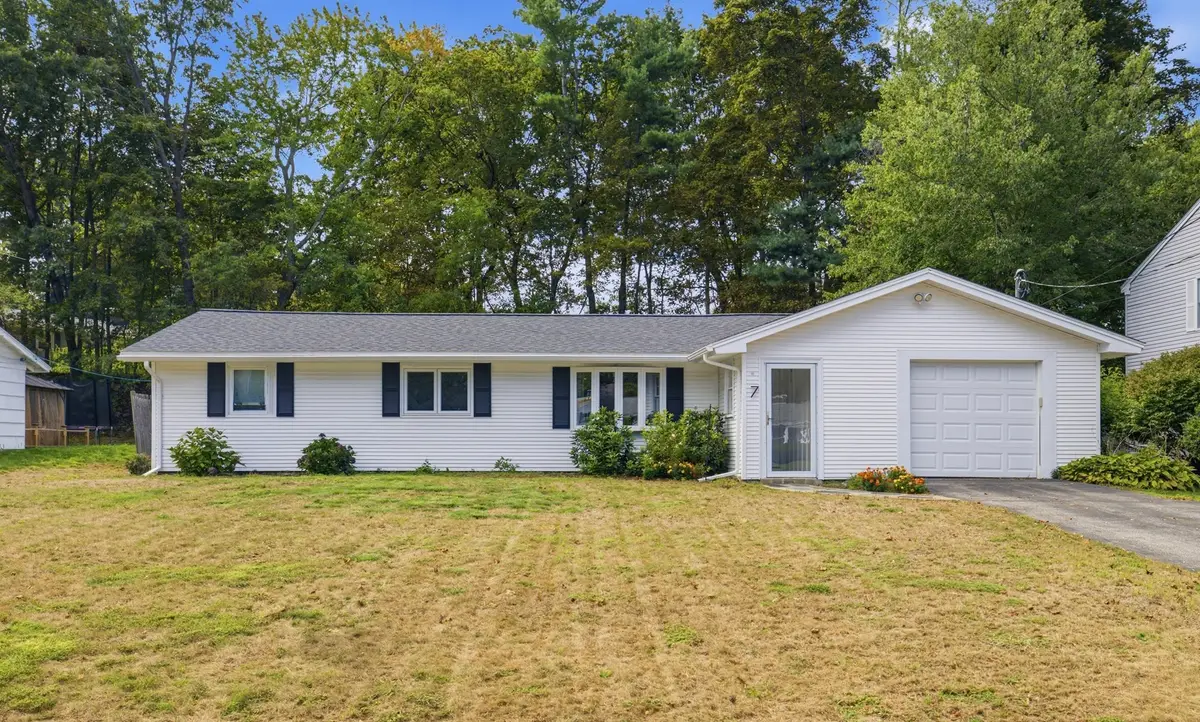 7 Philip Road, Framingham, MA 01701 - #1