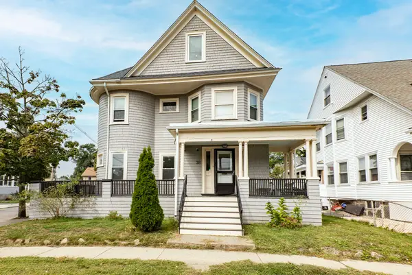 38 Davis St, Quincy, MA 02170