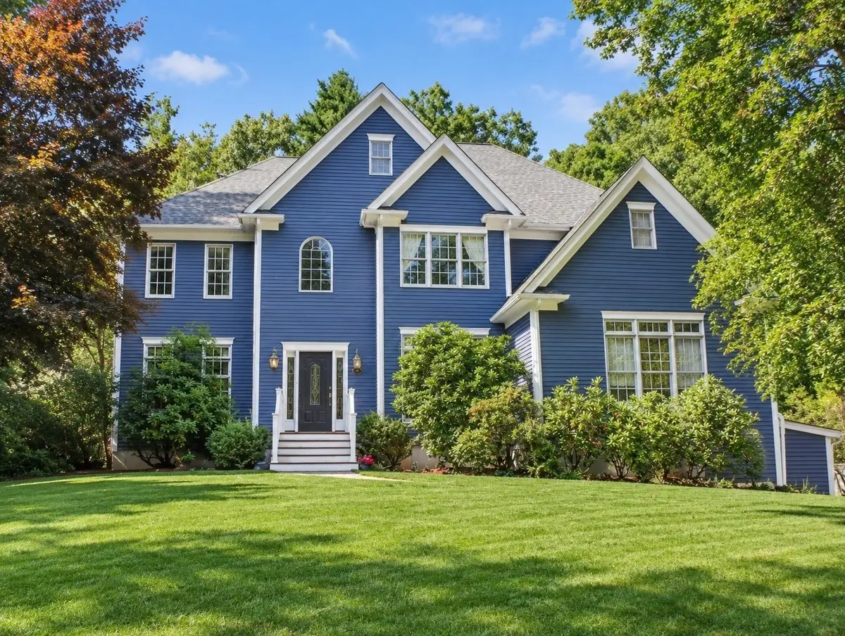 66 Poquanticut Ave, Easton, MA 02356 - #1
