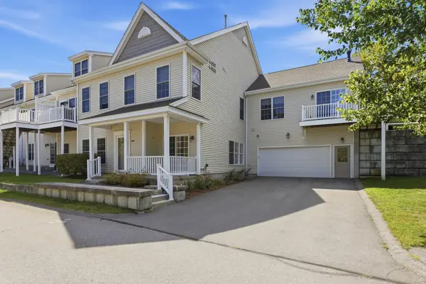 307 Autumn Ridge Dr #307, Ayer, MA 01432