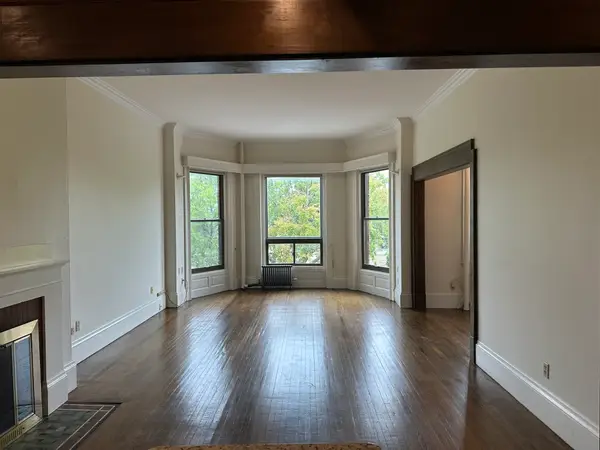 31 Bay State Rd #2, Boston, MA 02215