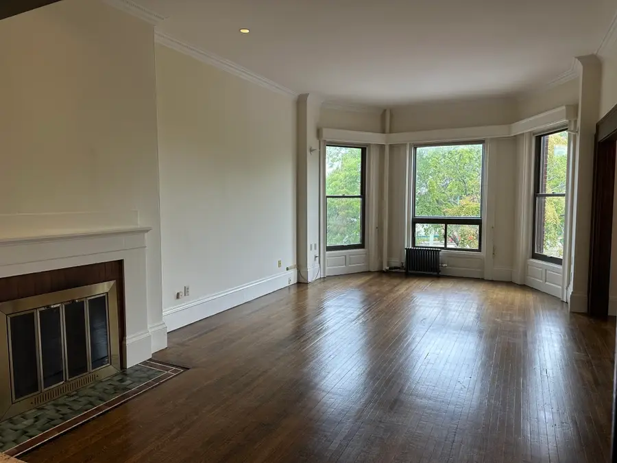 31 Bay State Rd #2, Boston, MA 02215 - #2