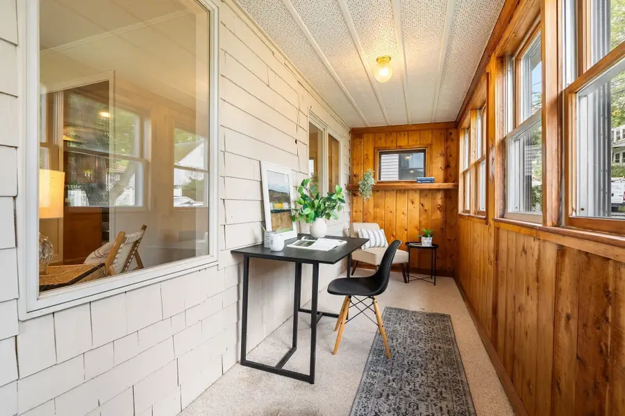 94 Hibbert St, Arlington, MA 02476 - #3