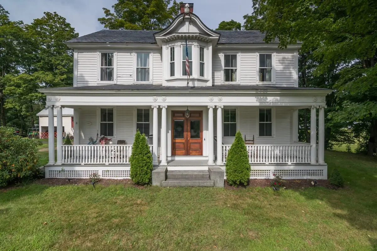 31 South St, Bernardston, MA 01337 - #1
