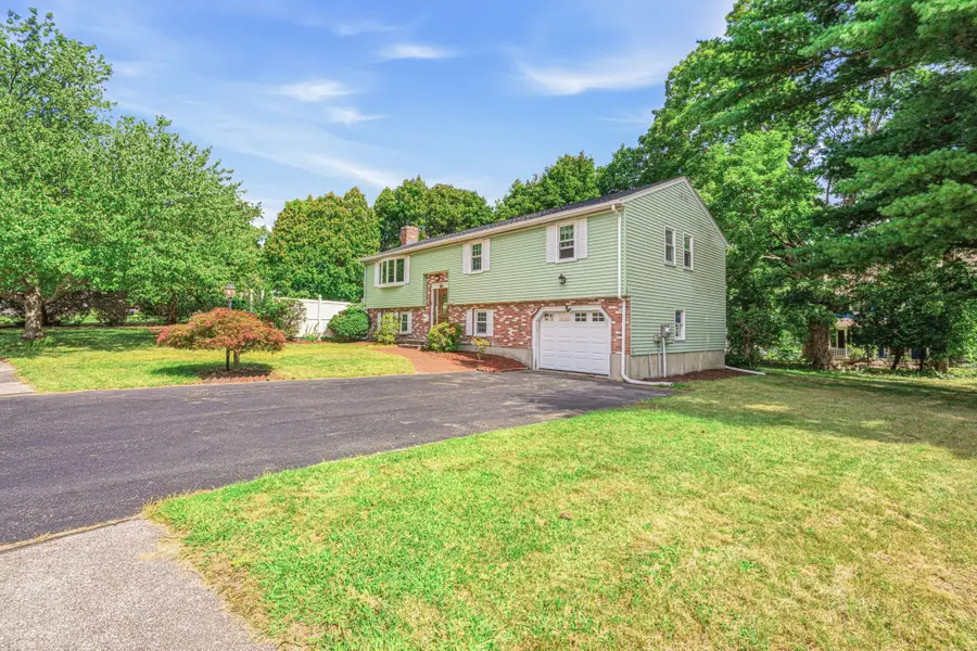 25 Oak Ridge Way, Shrewsbury, MA 01545 - #2