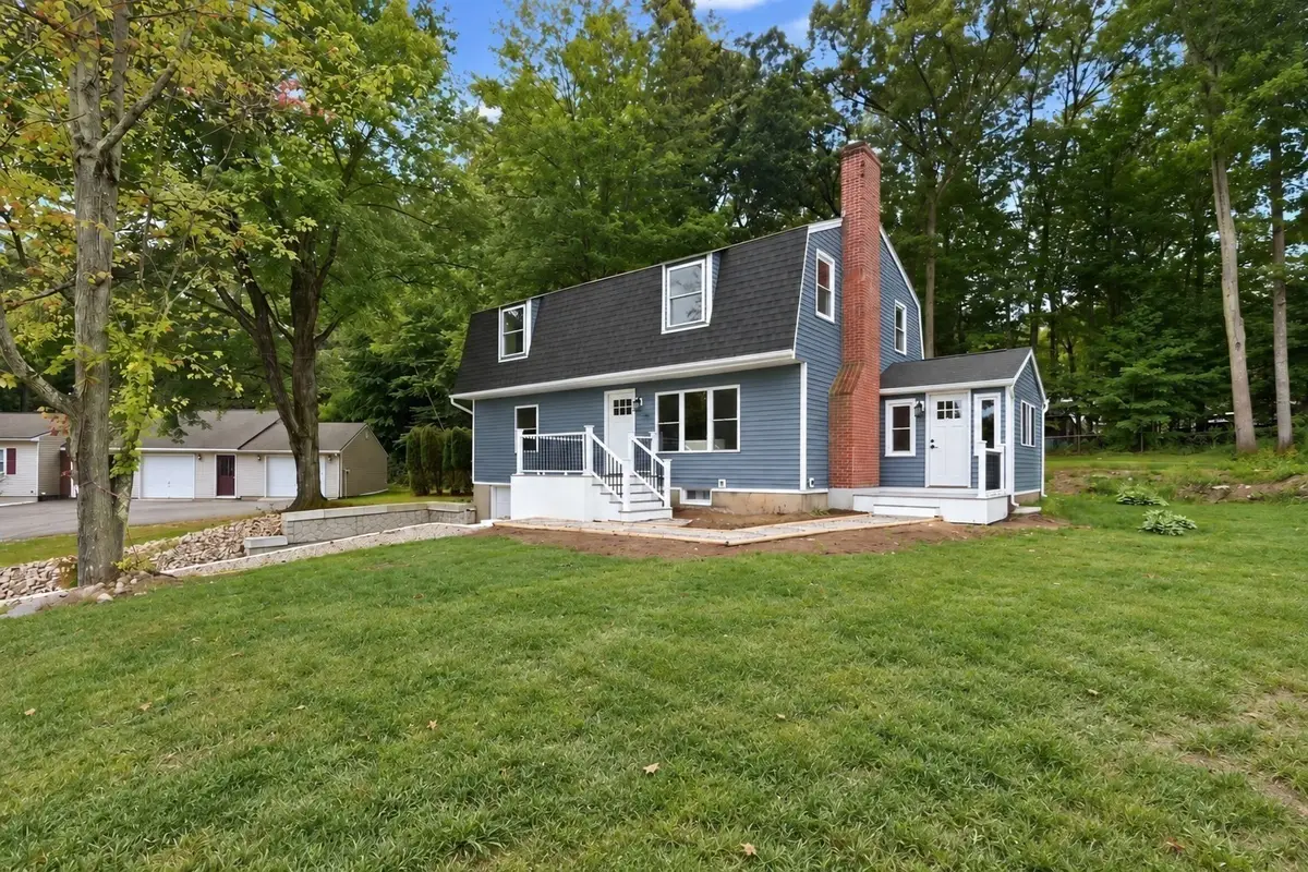 19 Linwood Dr, Wilbraham, MA 01095 - #1
