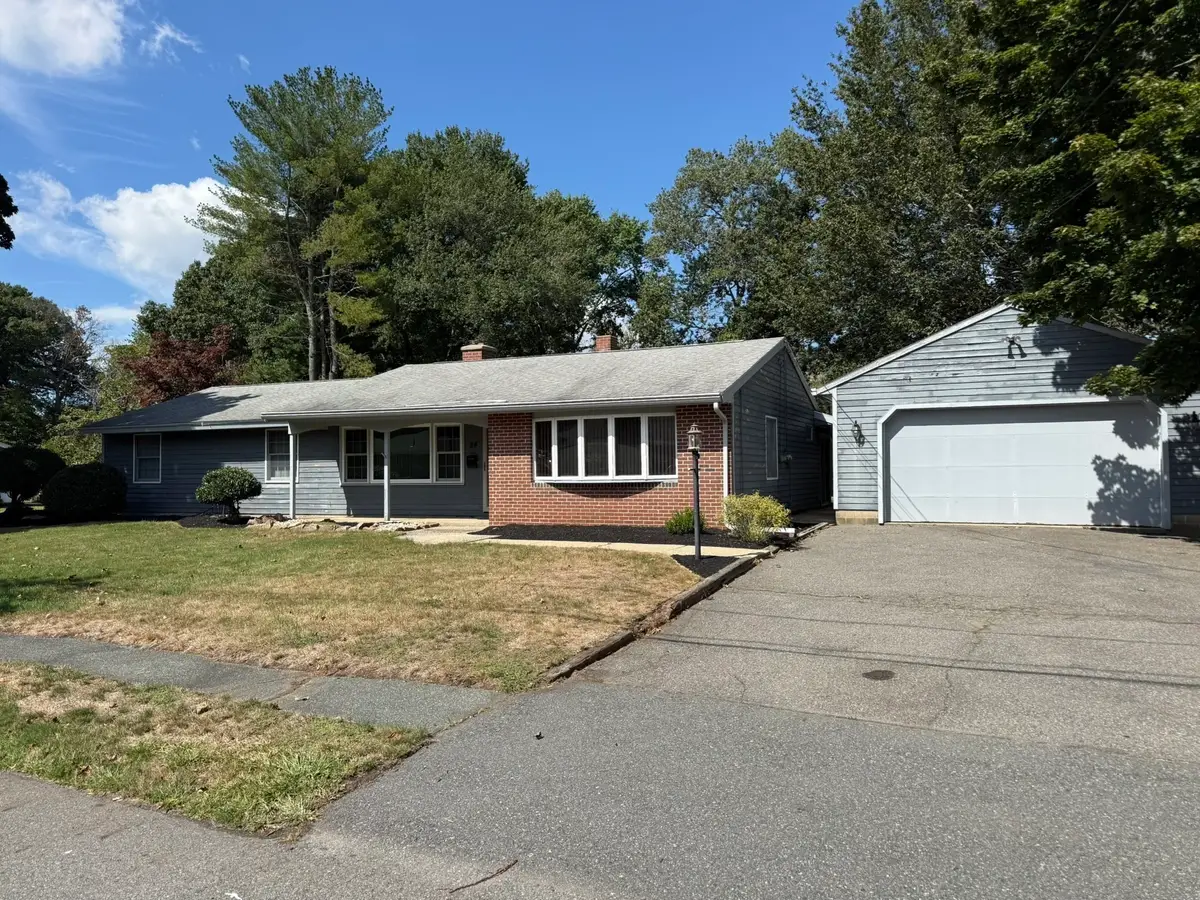 24 Wedgemere Rd, Beverly, MA 01915 - #1