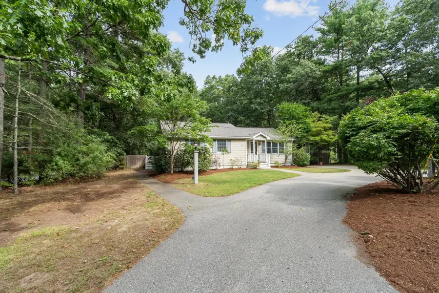 160 Groton Rd, Westford, MA 01886 - #2