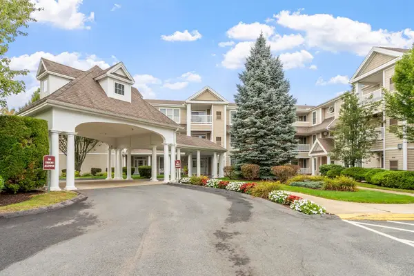 1204 Emerald Court #1204, Tewksbury, MA 01876