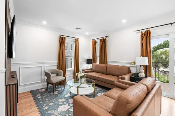 6-8 Weld Hill St, Boston, MA 02130