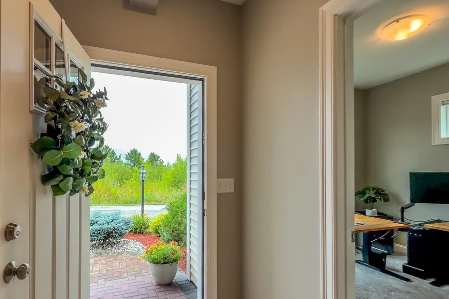 837 Ledgewood Way #837, Clinton, MA 01510 - #2