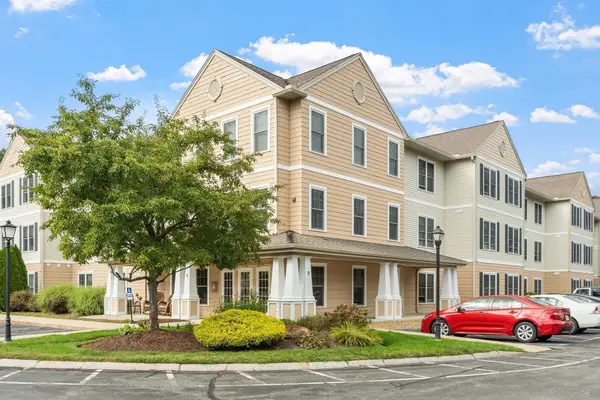 135 Beach Road #B207, Salisbury, MA 01952