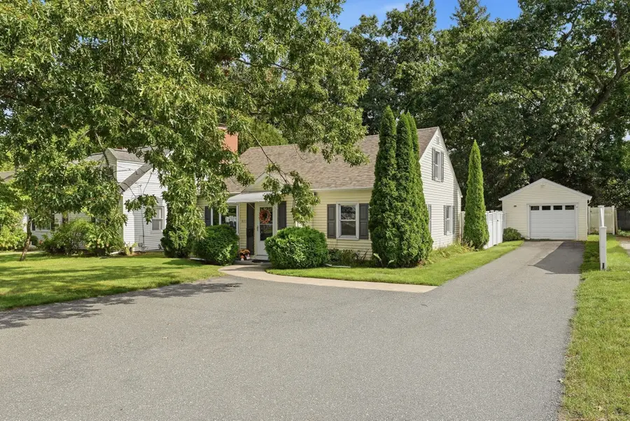 401 Kings Hwy, West Springfield, MA 01089 - #2