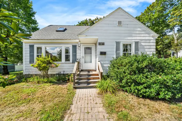 394 Sutton St, North Andover, MA 01845