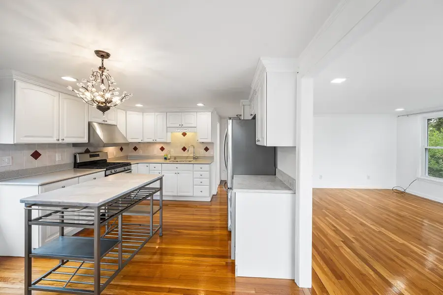 65 Sassamon Ave, Milton, MA 02186 - #2