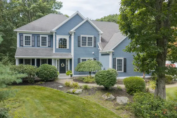 8 Wildewood Drive, Paxton, MA 01612