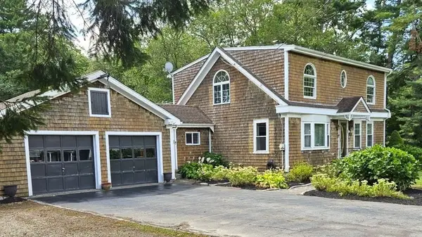 115 Acushnet Rd, Mattapoisett, MA 02739