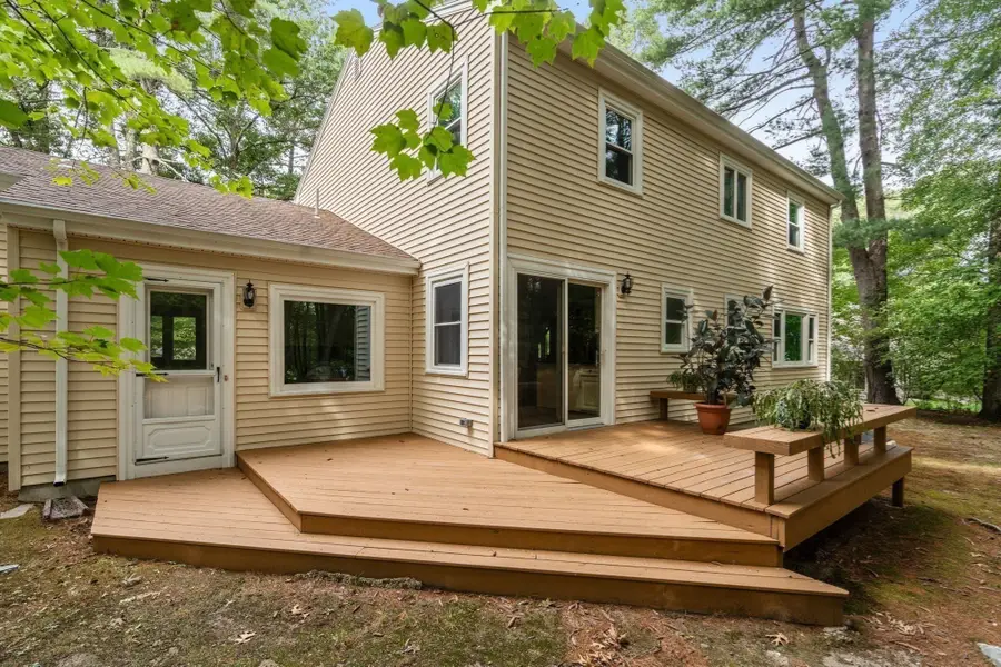 41 Old Stagecoach Rd, Bedford, MA 01730 - #2