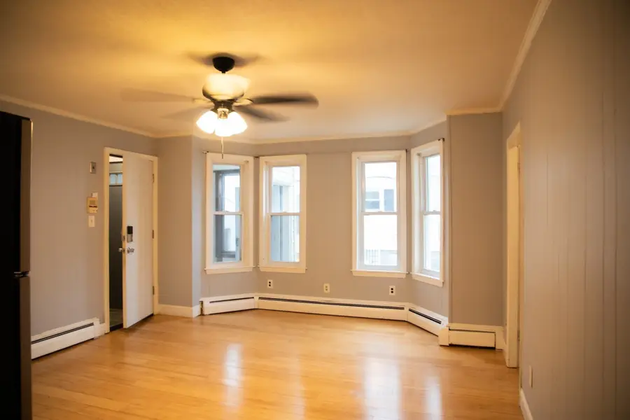73 Wooley St, Fall River, MA 02724 - #2