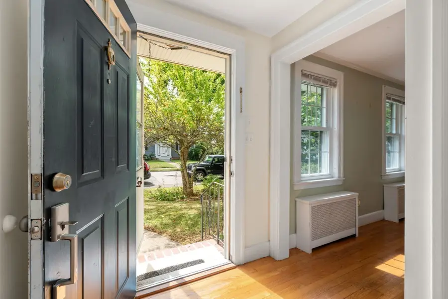 12 Arch Street, Framingham, MA 01702 - #3