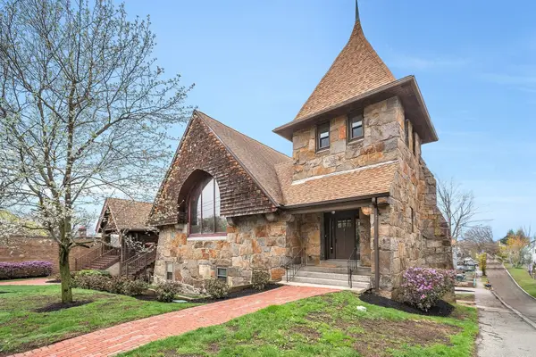 157 Beale Street #2, Quincy, MA 02170