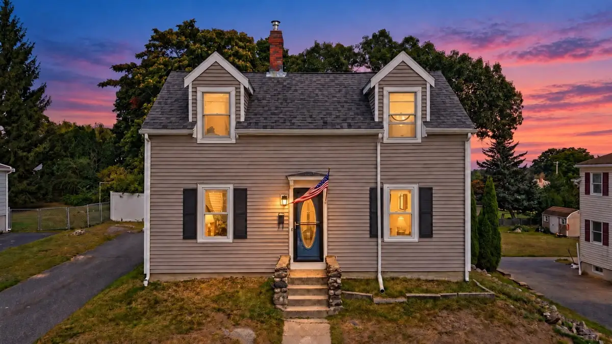 20 Herbert St, Wakefield, MA 01880 - #1